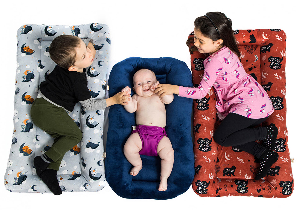 Lit Cocon Pour Bebe Bleu Marin Naelie