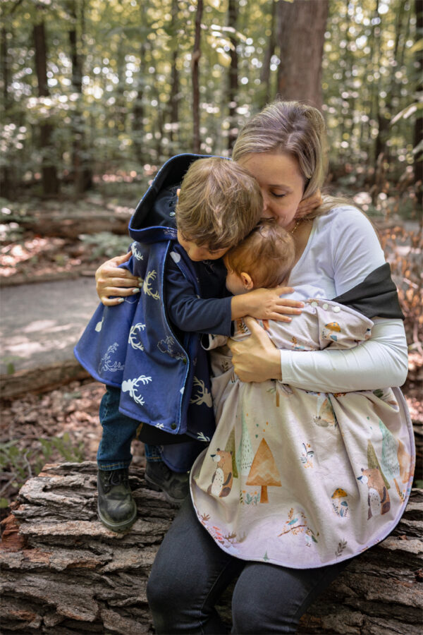 Poncho pour l’auto – Cerfs Animaux de la forêt beige – Portage – Naélie