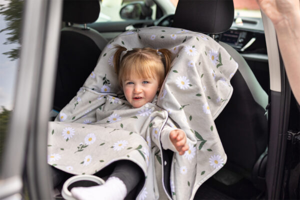 Poncho pour l’auto – Marguerites – Face arrière – Naélie