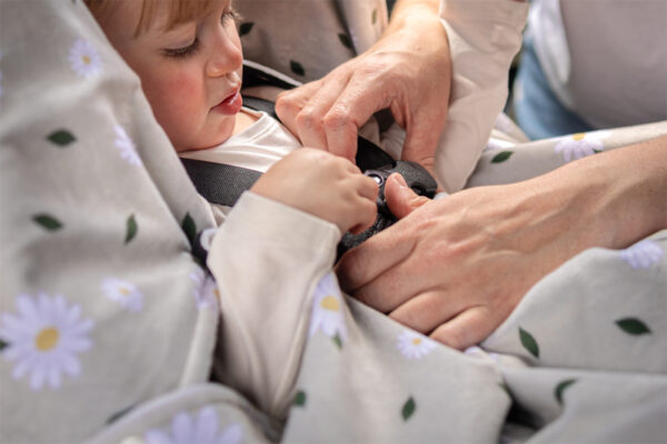 Poncho pour l’auto – Marguerites – Harnais – Naélie